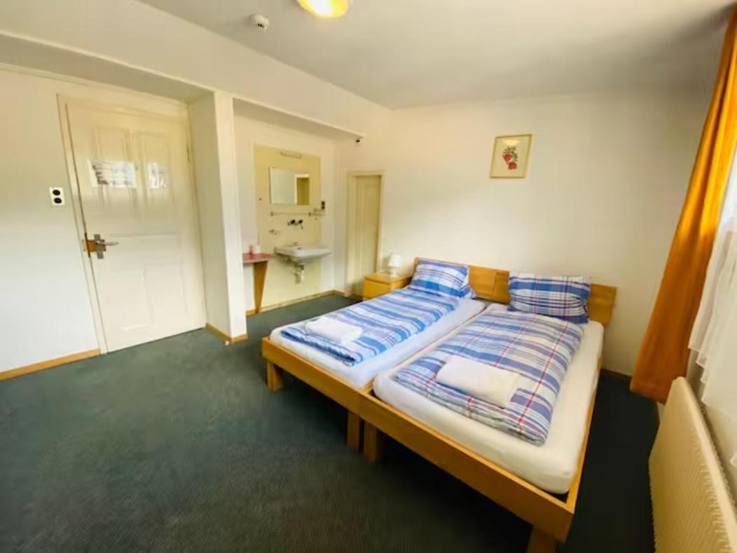 Hotel Christina Wilderswil Ngoại thất bức ảnh