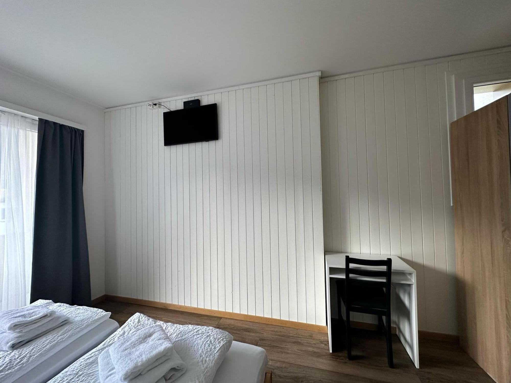Hotel Christina Wilderswil Ngoại thất bức ảnh