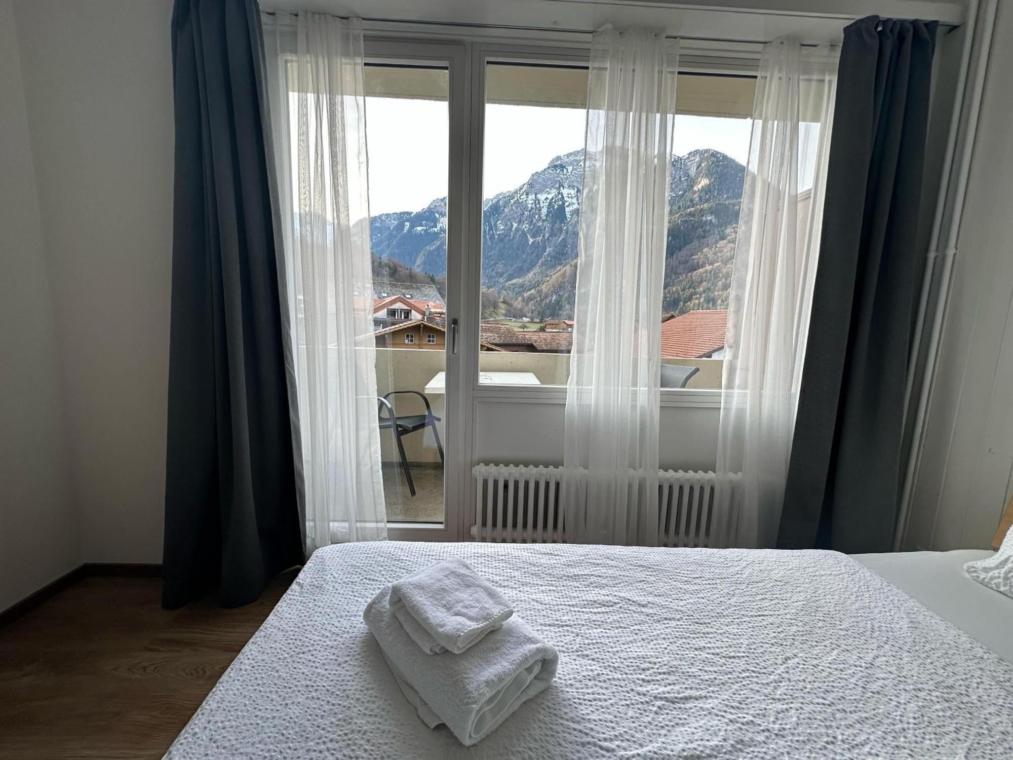 Hotel Christina Wilderswil Ngoại thất bức ảnh