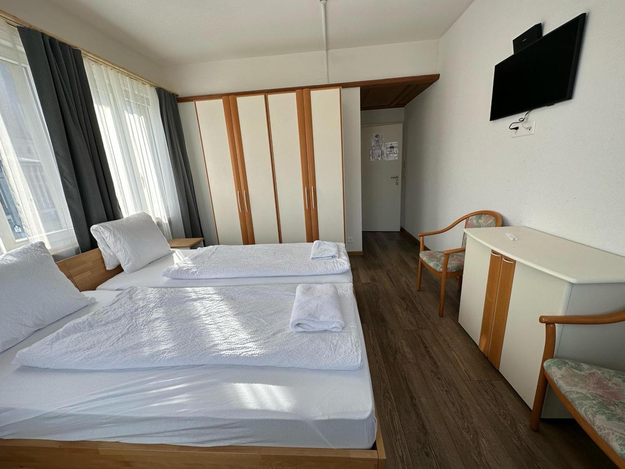 Hotel Christina Wilderswil Ngoại thất bức ảnh